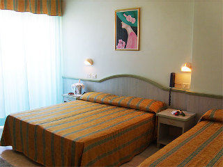 Hotel Cavalli Cattolica Exterior photo